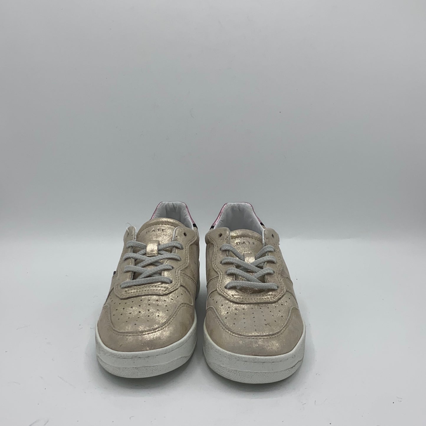 Turnschuhe DATUM Gericht