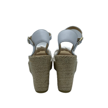 Zeppa Macarena intreccio