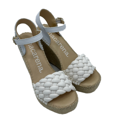 Zeppa Macarena intreccio